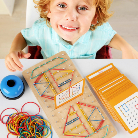 Geoboard din Lemn Educațional cu Benzi Elastice și Carduri – Jucărie Montessori [1]