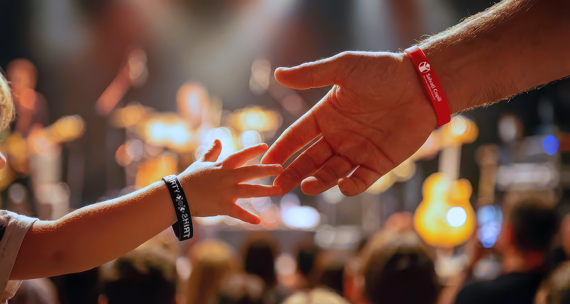 Rock for Children: Dirty Shirt × Salvați Copiii