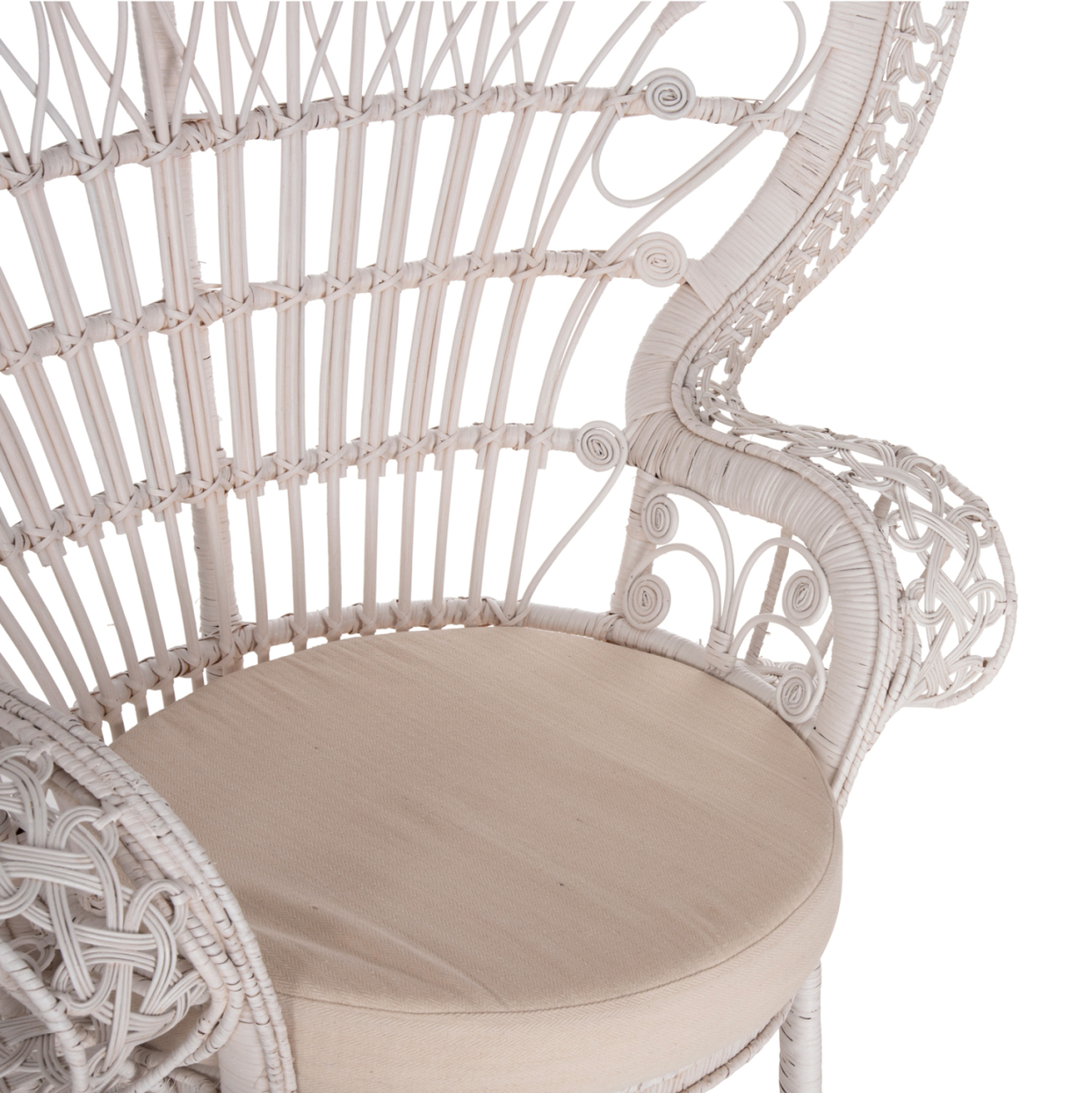 ARMCHAIR ROYAL PEACOCK HM9342.02 RATTAN IN WHITE- CUSHION WHITE 114x72x150Hcm. [8]