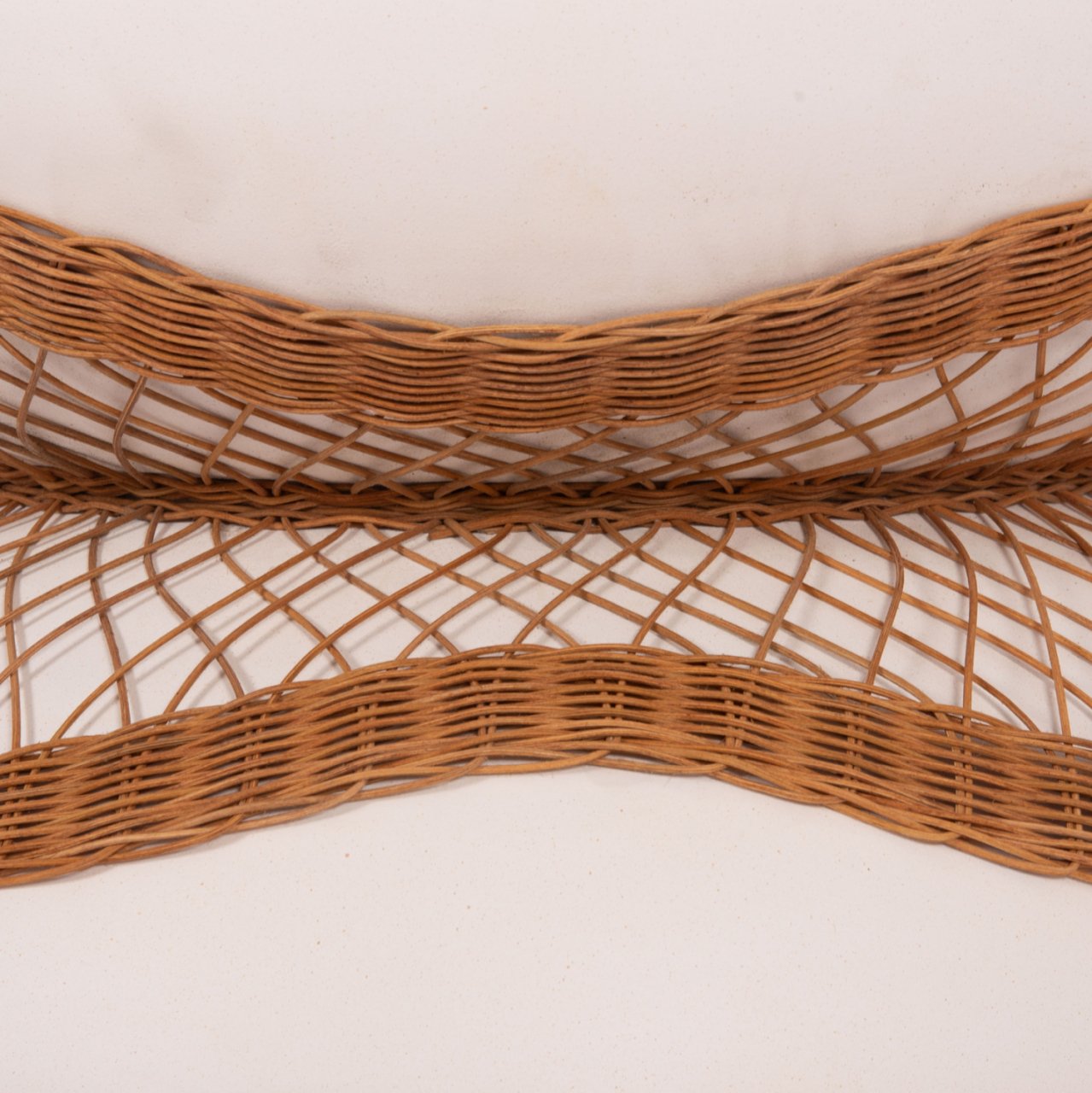 COFFEE TABLE ROUND ANNA HM18157.02 FIBER CEMENT IN WHITE-NATURAL RATTAN--Φ92x44.5Hcm. [8]