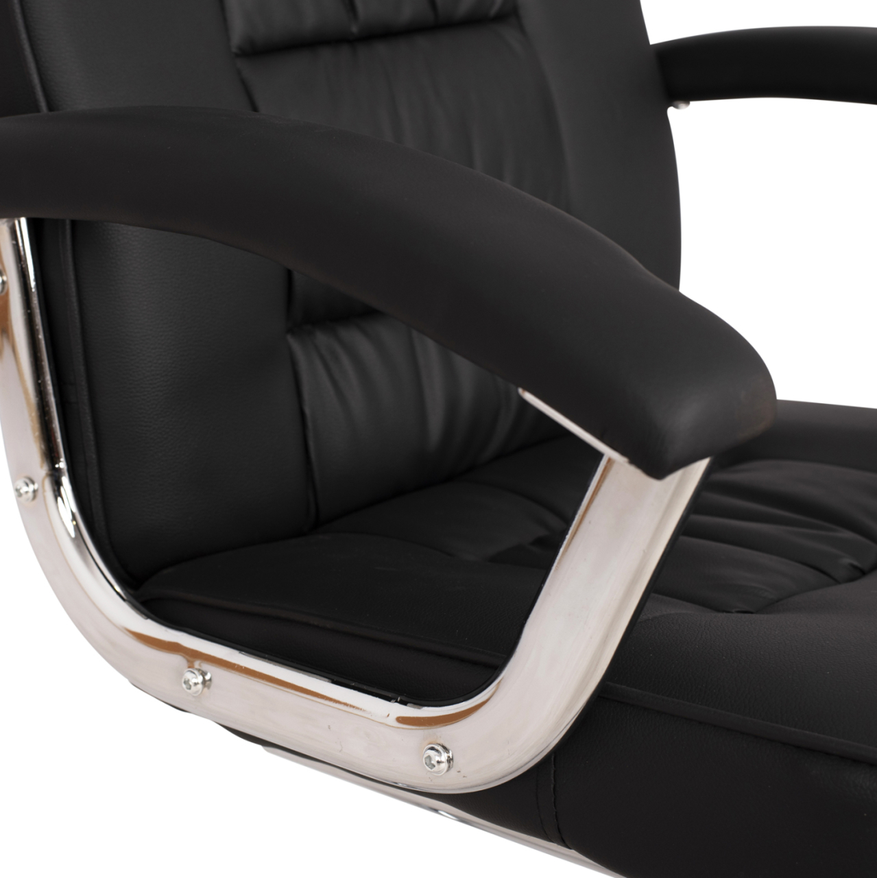 Conference chair HM1114 Black PU with chromed base 61.5x62x98 cm. [8]