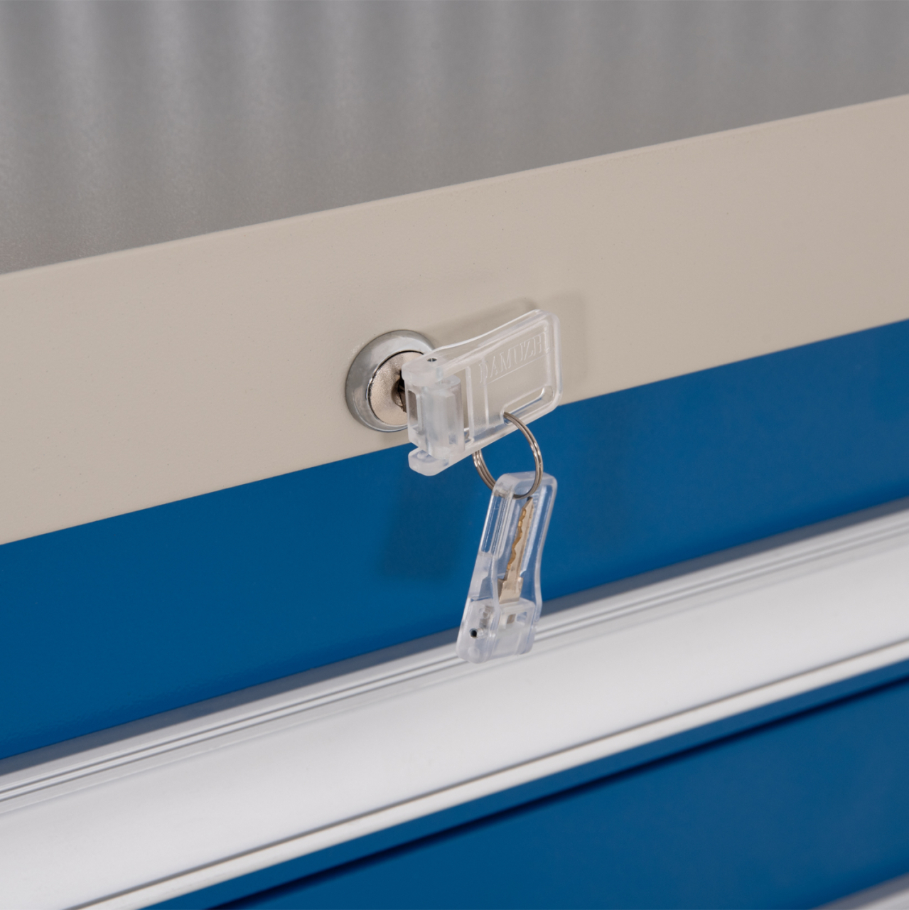 PROFESSIONAL TOOL CHEST HEAVY DUTY BRUTE HM6638 METALLIC IN BLUE/WHITE 107x51.5x132Hcm. [10]