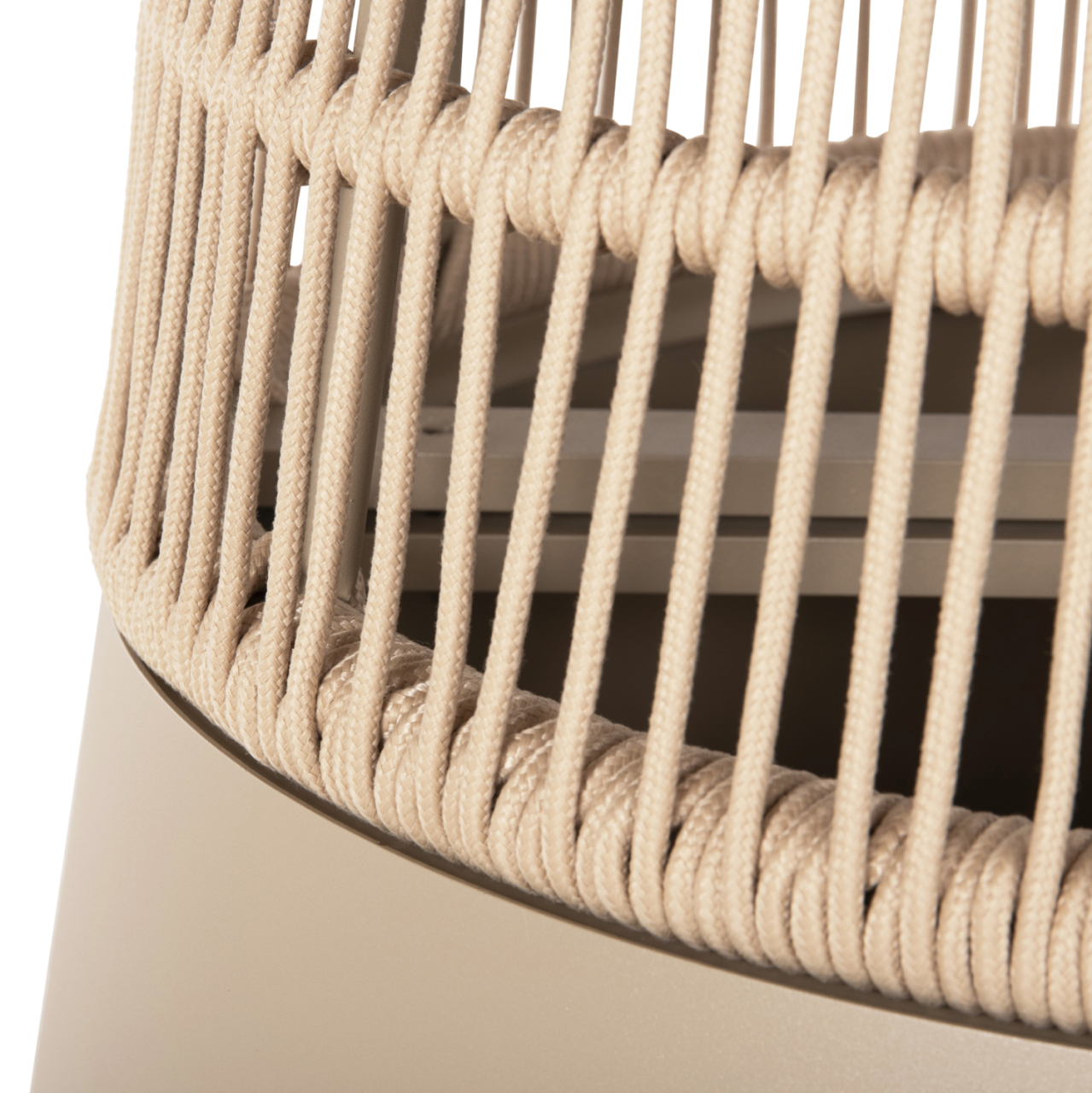 ROUND TABLE SAEID HM6106.04 ALUMINUM IN CHAMPAGNE COLOR-SYNTHETIC ROPE IN BEIGE Φ120x75Hcm. [5]