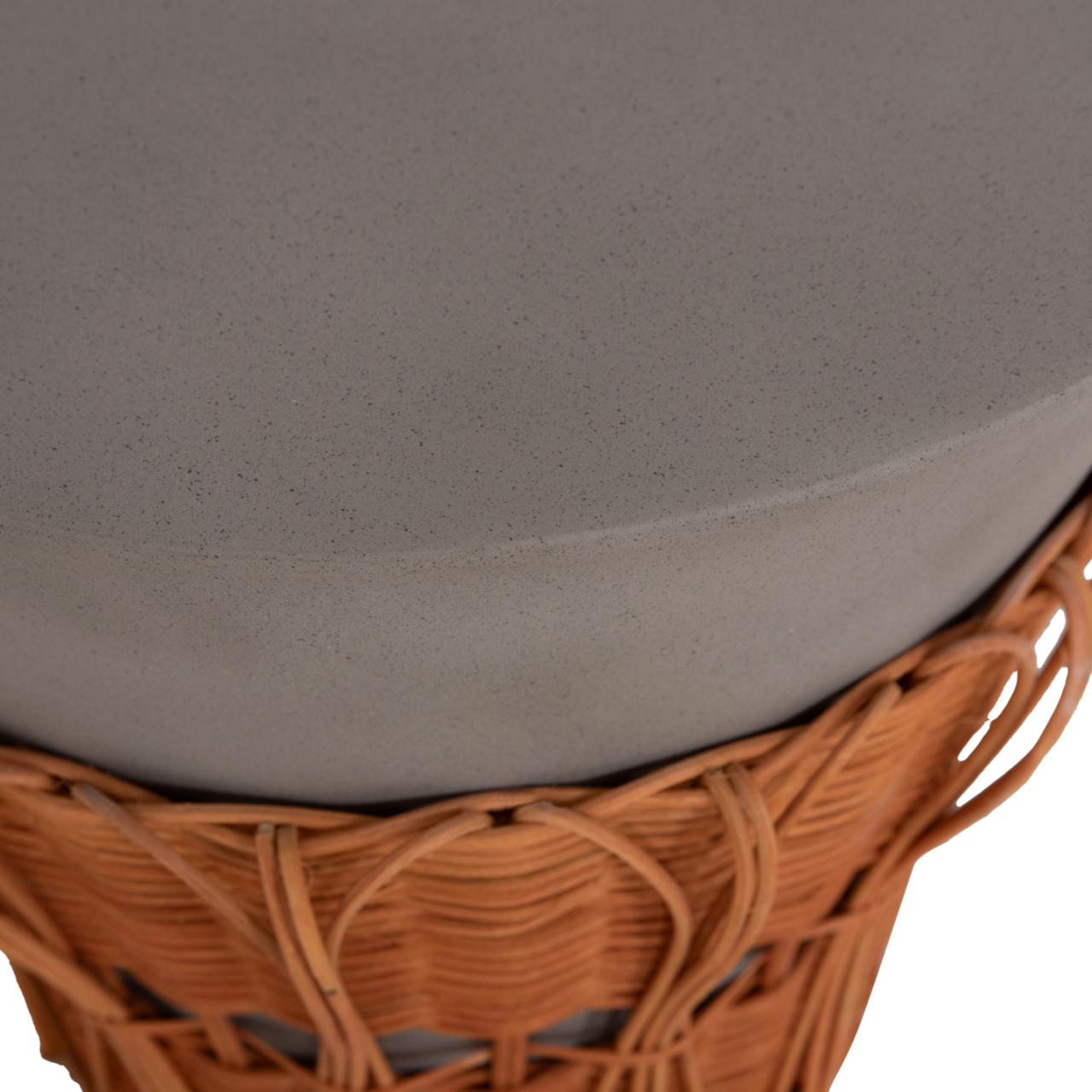 SIDE TABLE ROUND PERRAL HM18164.03S FIBER CEMENT IN GREY--NATURAL RATTAN--Φ42x36Hcm. [9]