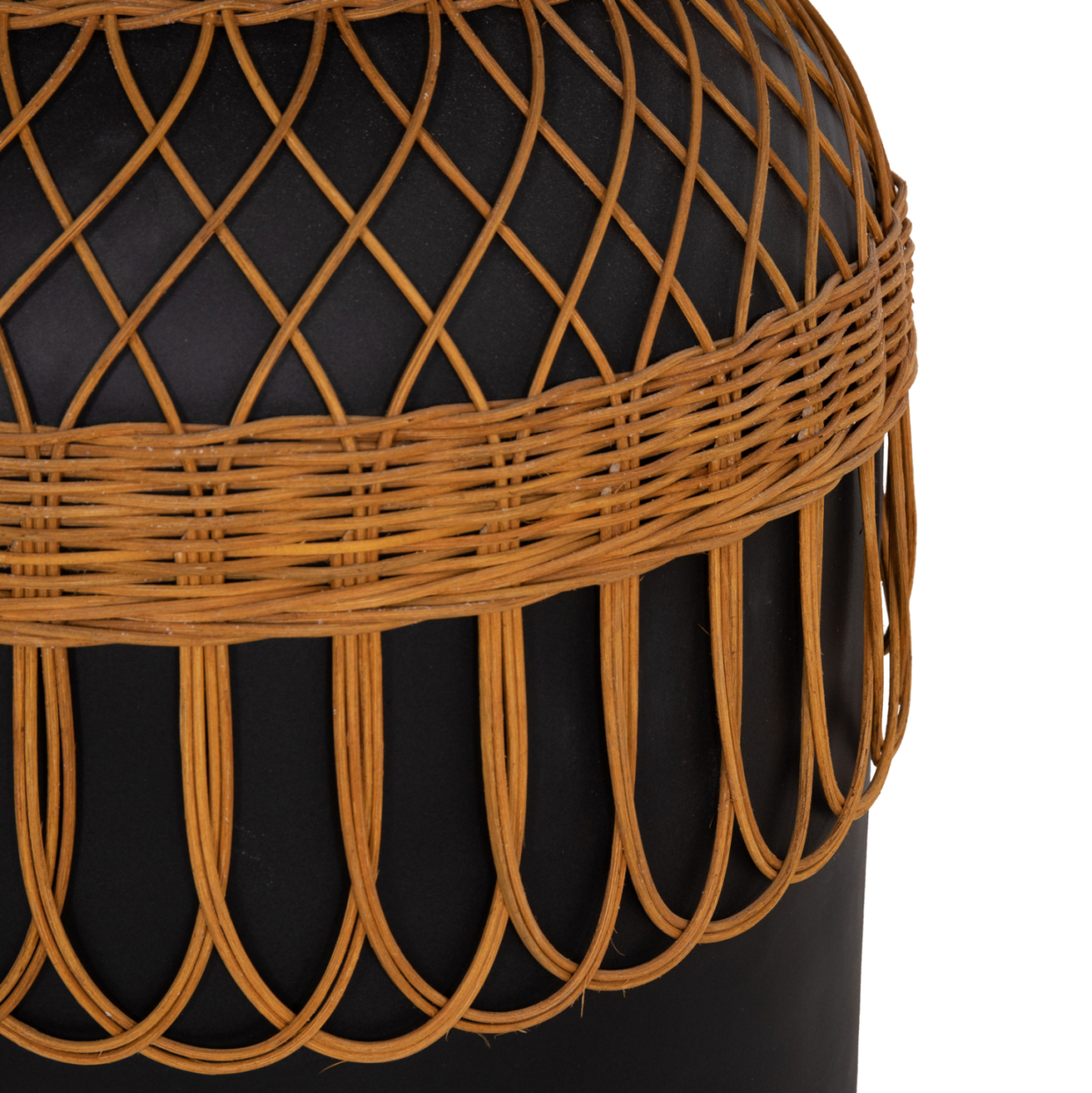 SIDE TABLE ROUND PRILEP HM18159.01 FIBER CEMENT IN BLACK and RATTAN--Φ60x76.5Hcm. [9]