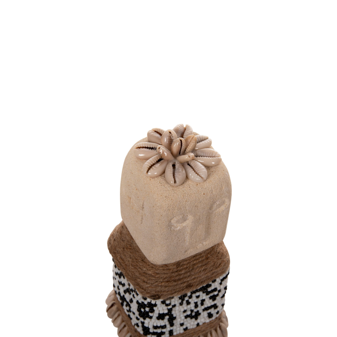 TABLE STATUETTE SUMBA HM4309 MADE OF WHITE PARAS STONE-BEADS-SEAGRASS ROPE 7x7x17Hcm. [8]