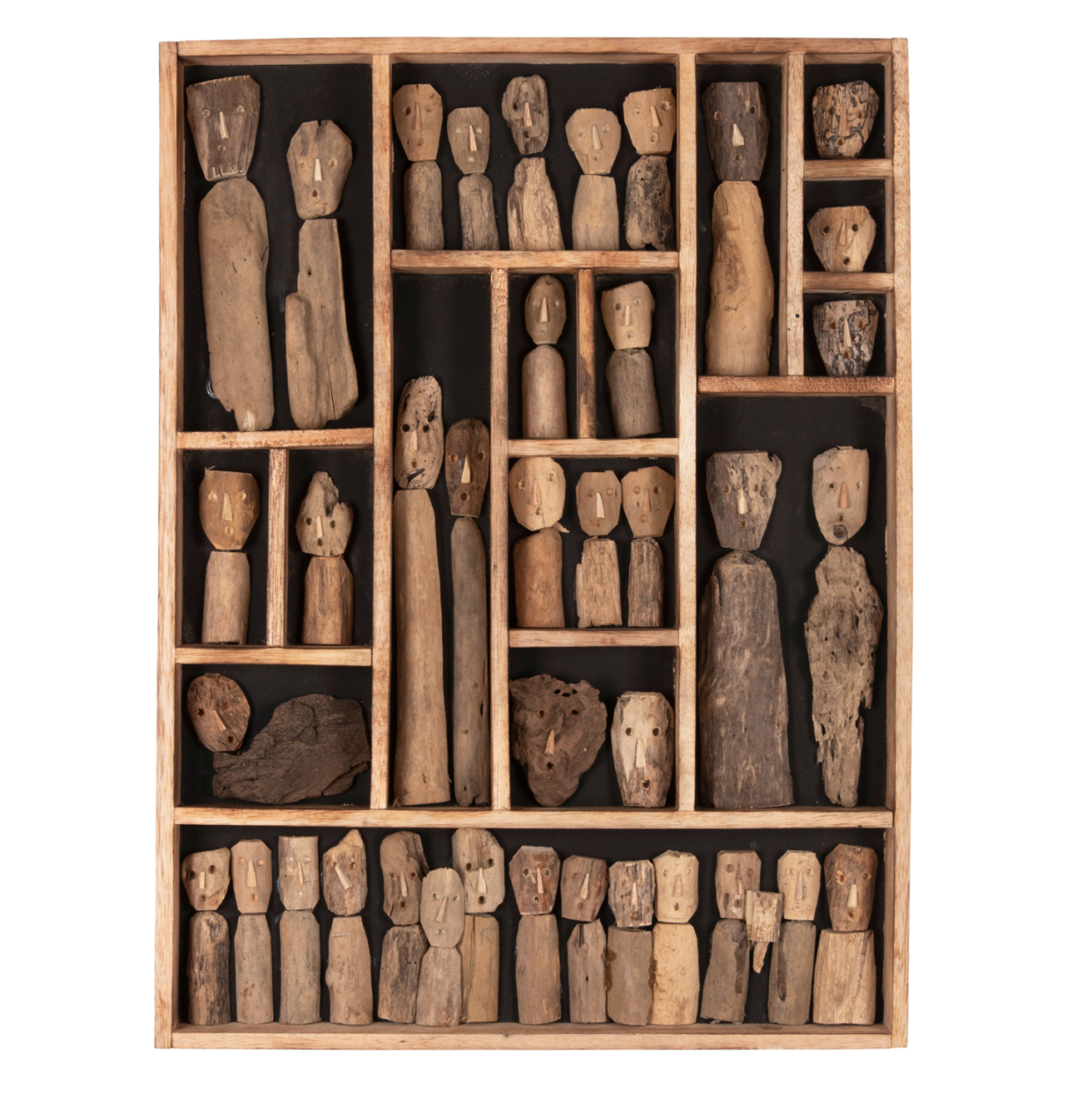 WALL DECORATION MYST HM4275 FRAME WITH FIGURINES MADE OF DRIFTWOOD 60x5x80Hcm. [3]