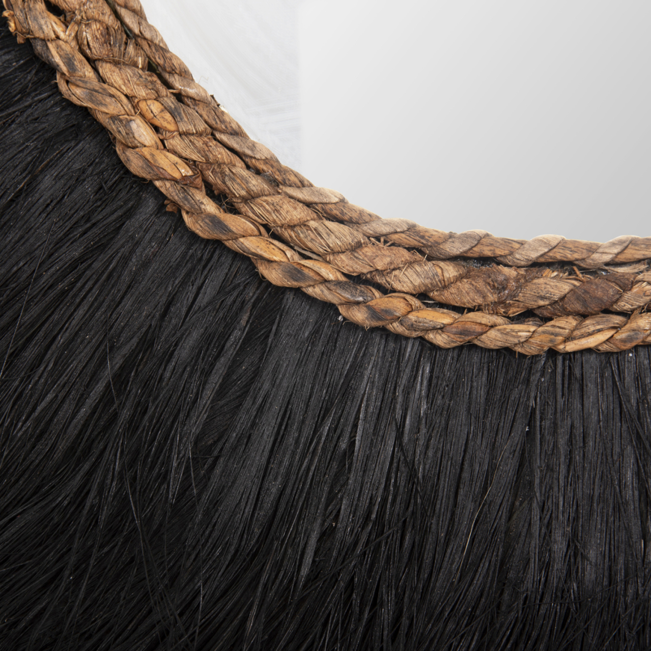 WALL MIRROR SEMI-CIRCLE WITH SISAL and ABACA FIBERS IN NATURAL-BLACK COLOR 85x3x50Hcm.HM7799 [5]