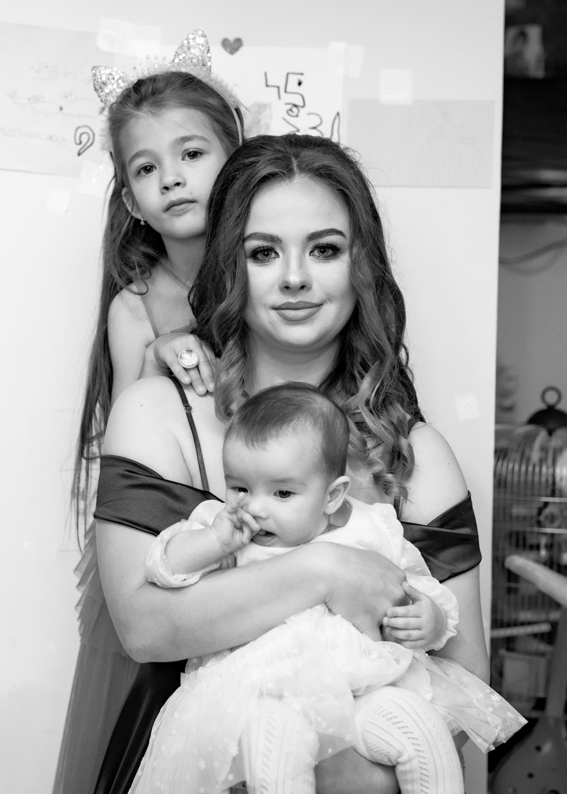 Gabriela și fetițele – inspirația din spatele Gabrieli