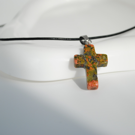 Bijuterii Unisex - Colier cu Cruce din Unakit – Piele Naturală 44 cm – Talisman Protector Unisex