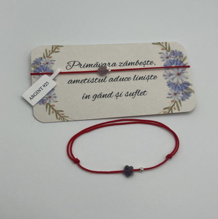 Brățară cu Floricică din Ametist pe Fir Roșu – Mărțișor Handmade Purat Tot Anul [1]
