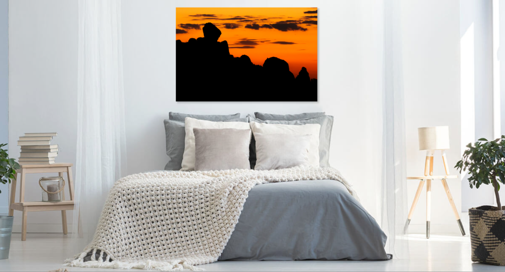 Tablou canvas, Siluetele dealurilor erodate din Culmea Pricopanului, apus, 100x70 cm [6]