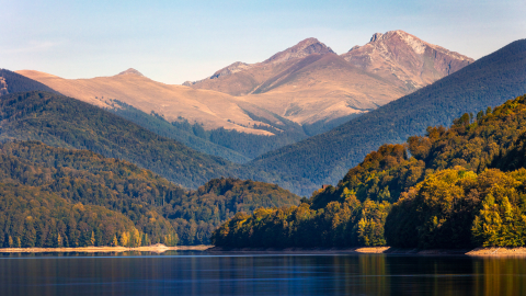 Tablouri canvas - Tablou canvas, Varful Lespezi si Cornul Caltunului, Lacul Vidraru, 90x60 cm