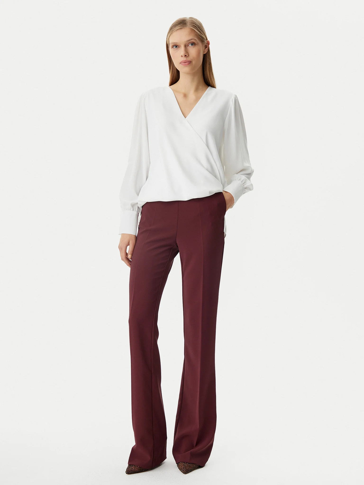 Bluze, Veste - BLUZA ALBA PETRECUTA