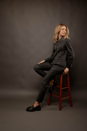 Femei - Pantaloni eleganti dama, model clasic in carouri