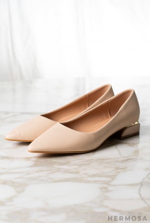 Accesorii si incaltaminte - PANTOFI BEJ CU TOC MIC