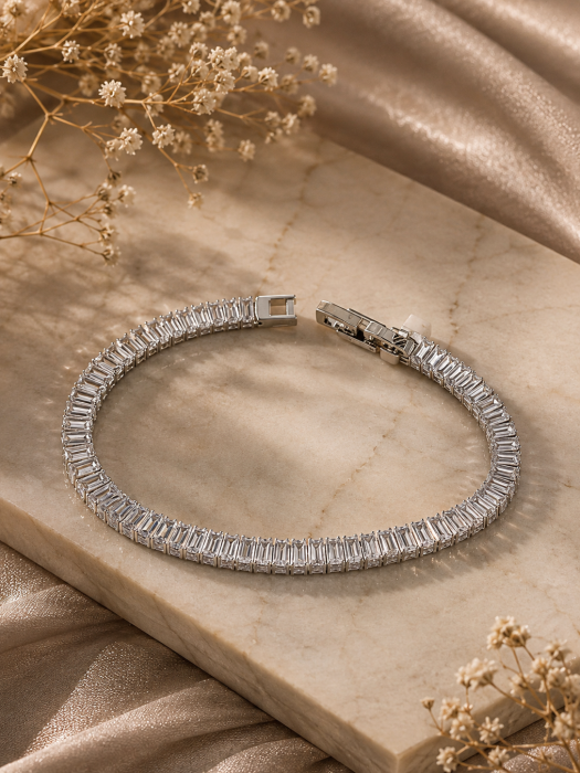 Bratara stil tennis din otel inoxidabil placat cu aur alb Majestic White Gold cu zirconii cubice dreptunghiulare si prelungire [3]
