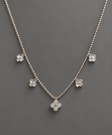 Coliere Argint - Colier din argint 925 White Blossom Necklace cu charmuri florale albe - vedere frontală GB Signature