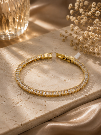 Bratara stil tennis din otel inoxidabil placat cu aur Majestic Gold cu zirconii cubice dreptunghiulare si prelungire [2]