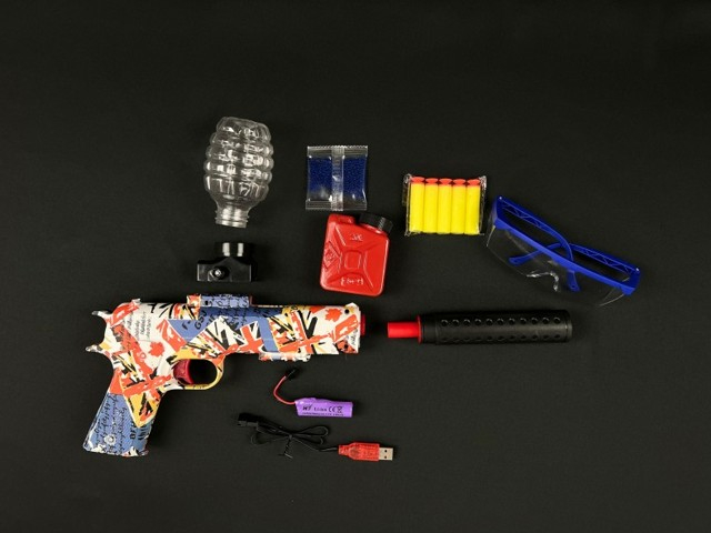 SMG - Squad - 4 Arme + 15.000 Bile Cadou [3]