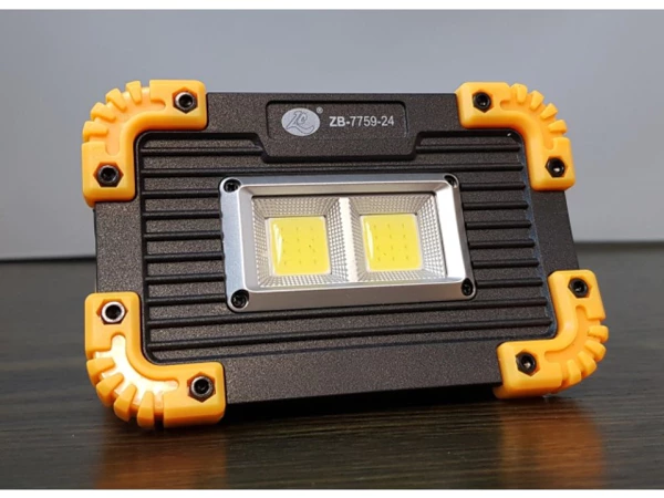 Iluminat - Proiector LED Portabil COB Reincarcabil, 3 Moduri Iluminare, Acumulator 18650 Inclus, 12x8 cm, Negru/Galben