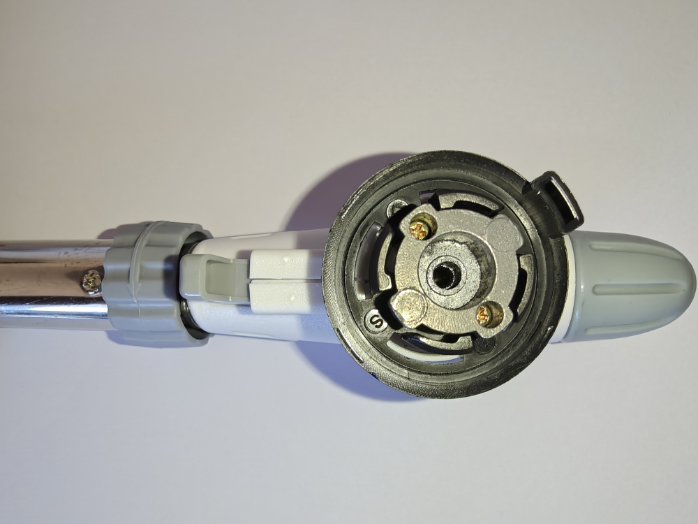 cap-arzator-butelii-gaz-alb [3]