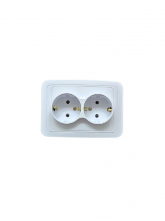 Prize și intrerupătoare - Priza dubla cu 2 gauri