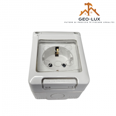 priza-simpla-protectie-capac-transparent-silicon [1]