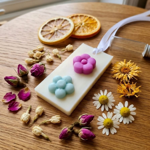 Odorizant Dulap/ Sertar/ Pantofar, GeRa Essence, Princess - Chihlimbar, Iasomie, Patchouli, parfum senzual, feminin, handmade, ceara naturala, 30 g [3]