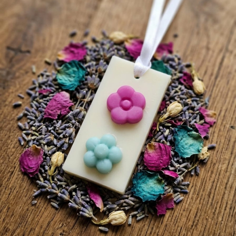 Odorizant Dulap/ Sertar/ Pantofar, GeRa Essence, Princess - Chihlimbar, Iasomie, Patchouli, parfum senzual, feminin, handmade, ceara naturala, 30 g [4]