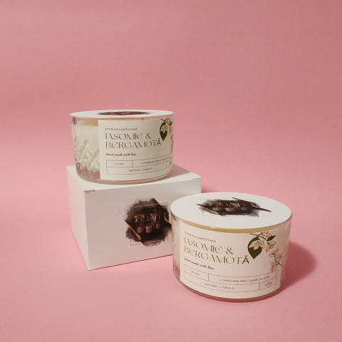 Lumânare parfumată IASOMIE & BERGAMOTĂ [4]