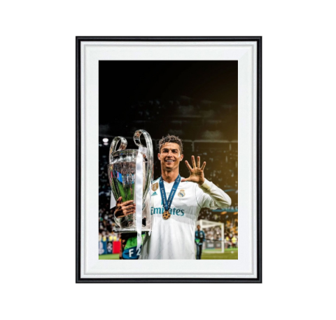 Rame & Tablouri Personalizate - Tablou Cristiano Ronaldo - Trofeul UEFA Champions League Real Madrid
