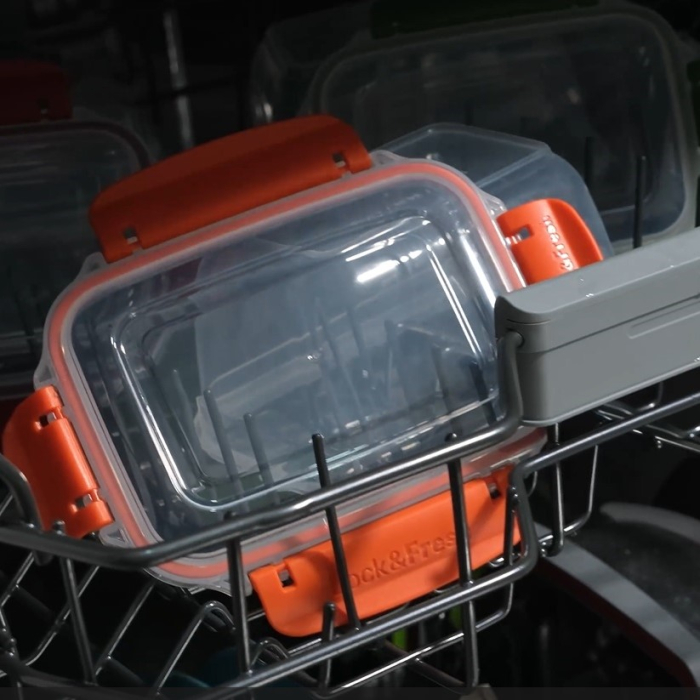 Set 5 Cutii Alimente Master cu Capace Colorate inchise Etans [2]