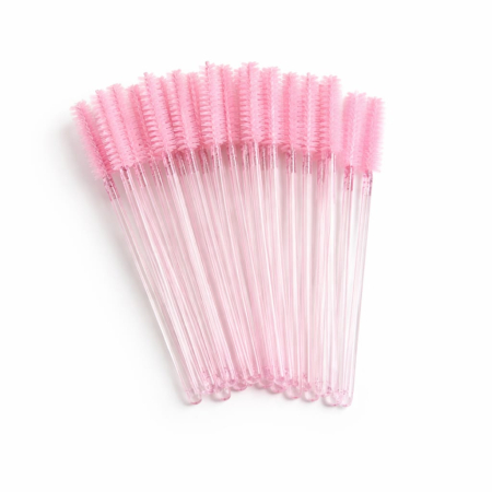 Consumabile - O imagine de prim-plan a unui set de 50 de periuțe mascara de culoare neagră, dispuse ordonat într-un pachet igienic, evidențiind perii moi de nylon.