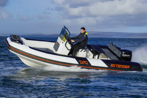 Ambarcațiuni - TR6