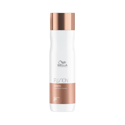 Wella Professionals Fusion Sampon de Reparare pentru Par Deteriorat [1]
