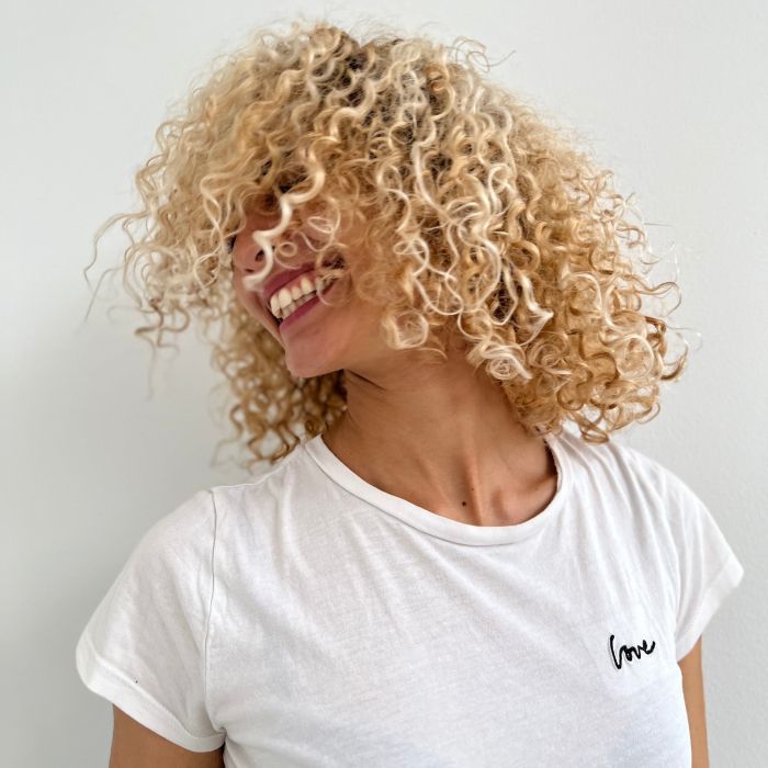 Milk Shake Curl Passion Fluid 200ml [3]