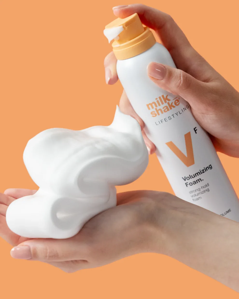Milk Shake Lifestyling Volumizing Foam 200ml [2]