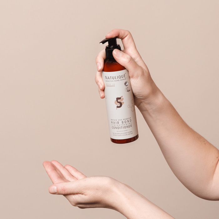 Natulique BioActive Bond Conditioner (5) 250ml [3]