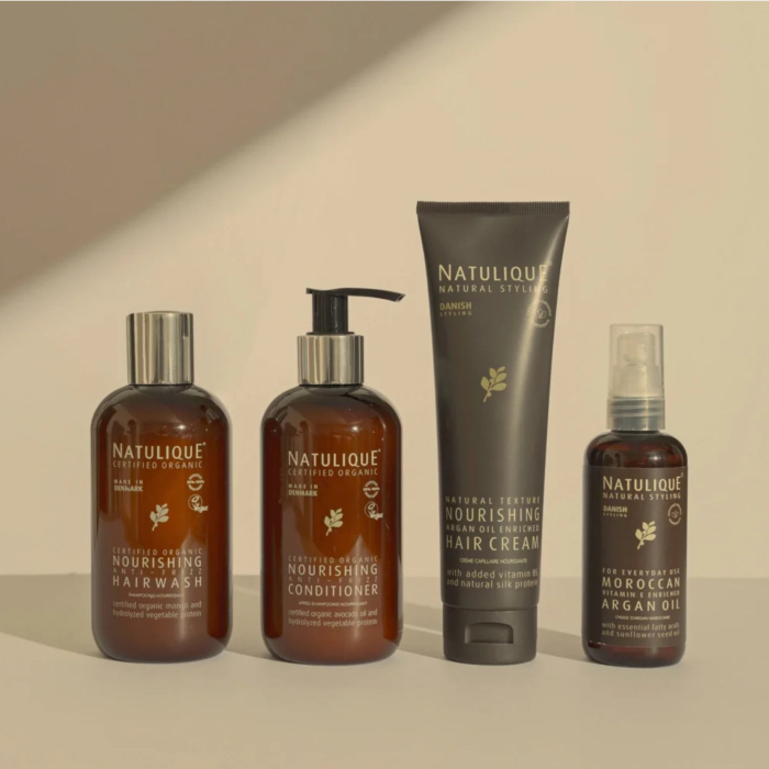 Nourishing Hairwash 250 ml [3]