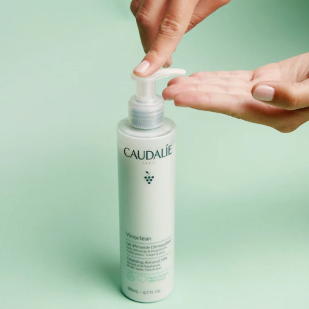 Caudalie Vinoclean Cleansing Almond Milk 400ml [6]