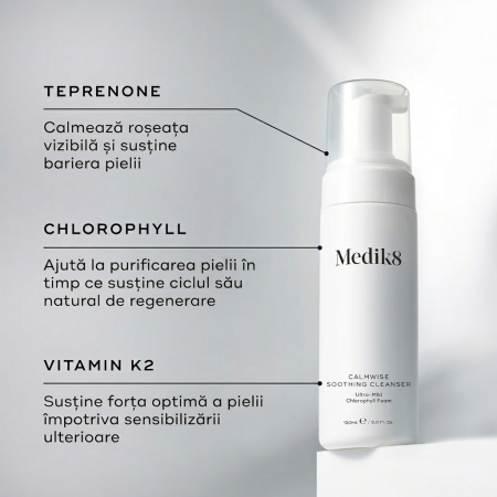 Medik8 Calmwise Soothing Cleanser 40ml [2]
