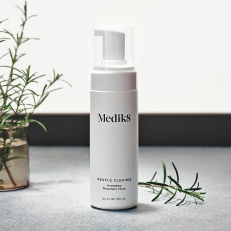 Medik8 Gentle Cleanse Foam 150ml [4]