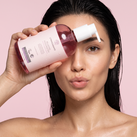 Relaxing Moisture Body Wash 400ml [3]