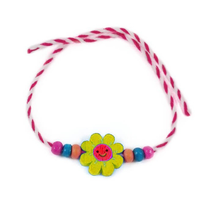 Martisor Bratara Multicolora pentru Copii Random, Snur Alb Rosu, Pandantive din Lemn, Colorate, Modele pentru Copii cu Specific Martisor [1]