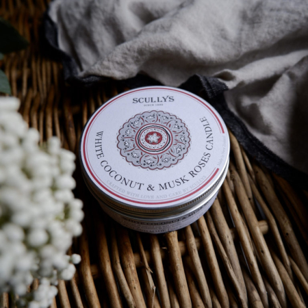 Lumânare Parfumată White Coconut & Musk Roses, Scullys, 150 g, 30h [2]