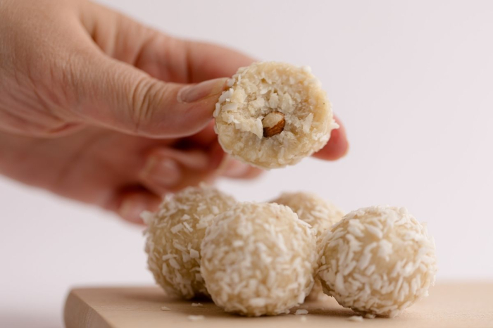 Bomboane raw vegane - fără gluten, fără zahăr adăugat - 330 gr - Deserturi sănătoase GoVeggie [6]