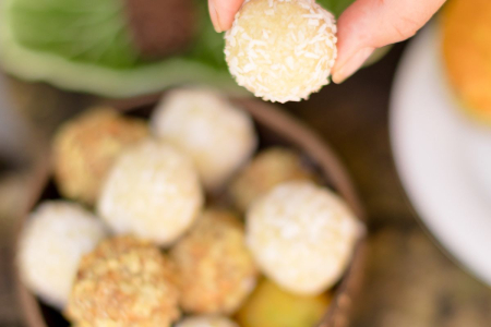 Bomboane raw vegane - fără gluten, fără zahăr adăugat - 330 gr - Deserturi sănătoase GoVeggie [2]