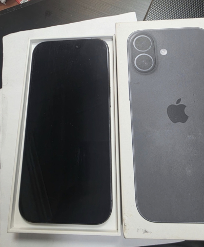 Telefoane Mobile - Telefon mobil Apple iPhone 17, 8GB RAM, 256GB, 5G, Black, Ca Nou ReSigilat, Garantie 2 ani