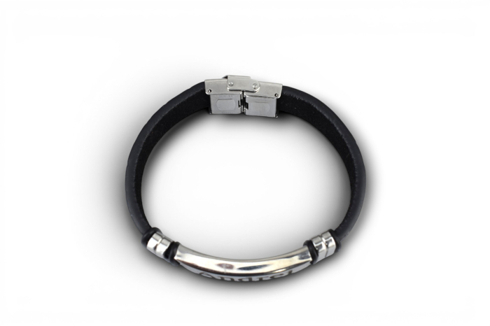 Brățară din piele cu textură croco și plăcuță metalică lată – Personalizabil prin gravură - Negru [7]